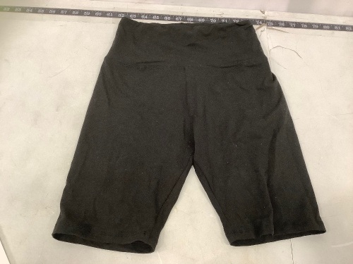 Womens Shorts, S/M, E-Comm Return - Lot 288