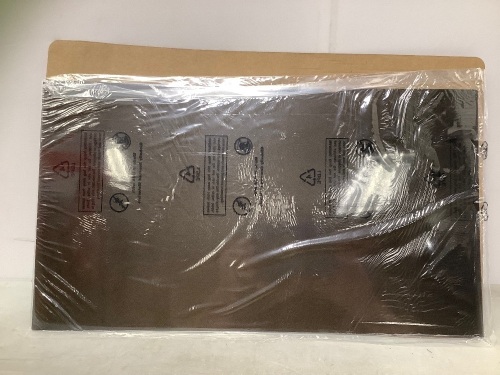 Staples Privacy Filter - Lot 340