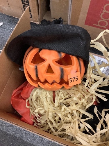 Halloween Jack O Lantern Scarecrow Prop - Lot 575