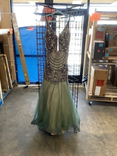 Green Prom Dress - Size 16 - Lot 4614