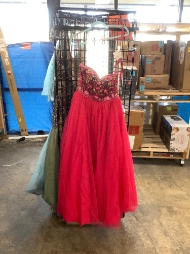 Pink Prom Dress - Size 4 - Lot 4622
