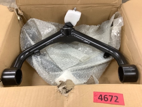 GMC/Chevy 2500 Control Arms - Lot 4672