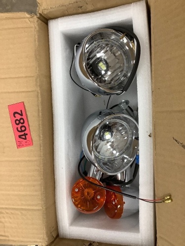 Motorcycle Lights/Turn Signals - Lot 4682