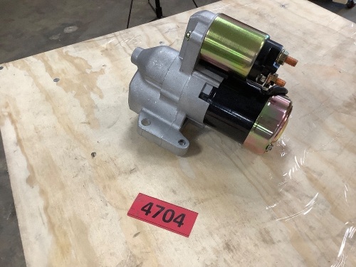 Unknown Vehicle Starter - Lot 4704
