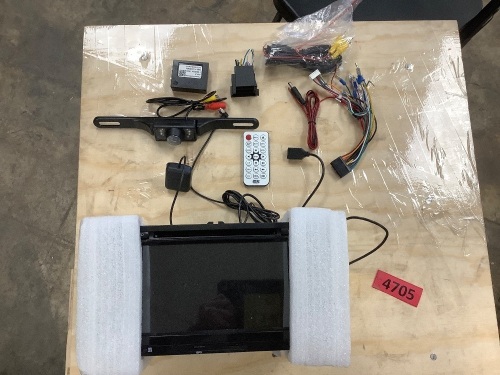Touchscreen Car Stereo - Lot 4705