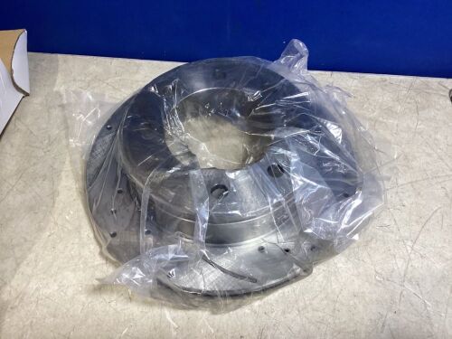 Front Rear Brake Rotors Ceramic Pads for Chevrolet Avalanche Silverado 2500 - Lot 729