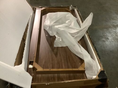 Unknown Furniture Piece - Damaged - Lot 476