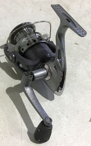 Lot of (6) 5.2:1 Gear Ratio Fishing Reels - Honoreal Pride AF4000 - Lot 372