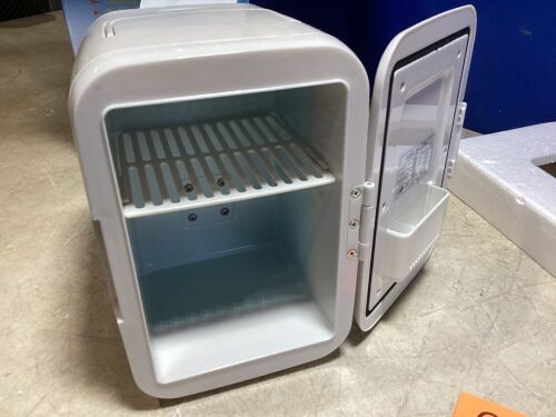 4L Car Cooler  - Lot 623