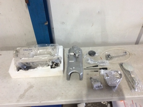 Industrial Sewing Machine - Appear New, Untested - Lot 98