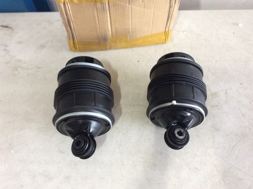Air Shocks, Unknown Fitment - Appear New - Lot 318