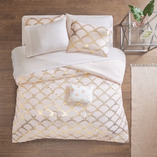 Intelligent Design Janelle Comforter and Sheet Set, Twin - New  - Lot 446