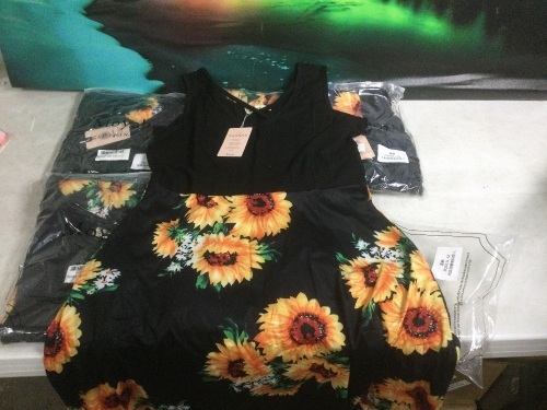 Lot of (6) V Neck Sunflower Dresses, Large - New  - Lot 670