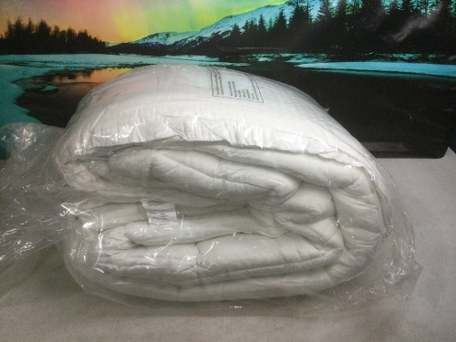 King Size Mattress Cover - Appears New  - Lot 1106