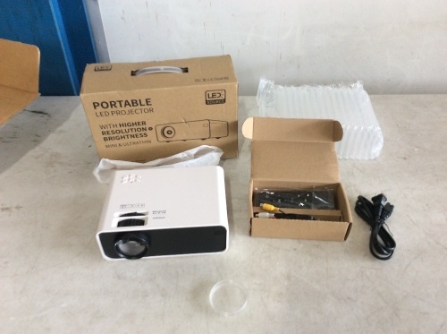 Portable LED Mini Projector - Appears New  - Lot 1151
