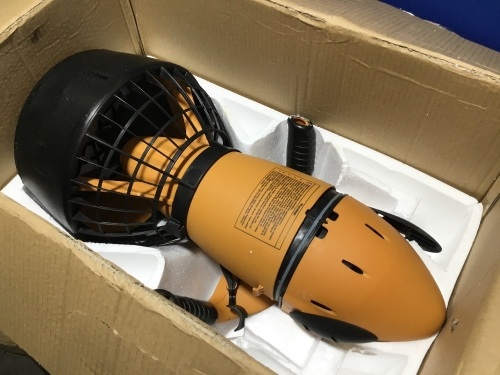 Under Water Sea Scooter - E-Comm Return, Damaged - Lot 617