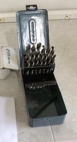 25 Pc Titanium HSS Twist Drill Bit Set in Metal Case - E-Comm Return - Lot 837