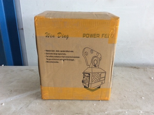 Wen Ding Power Feed Milling Machine - Appears New  - Lot 303