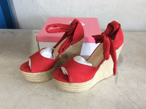 Platform Wedge Sandals with Ankle Strap, Womens 9 - Appear New - Lot 252