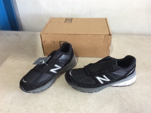 New Balance 990 V5 Sneakers, Mens 8 - Appear New - Lot 267