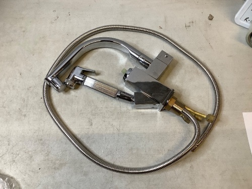 Chrome Finish LED Kitchen Faucet Sink Pull Out Sprayer Swivel Mixer Tap w/ Cover, Ecommerce Return/Appears New - Lot 304