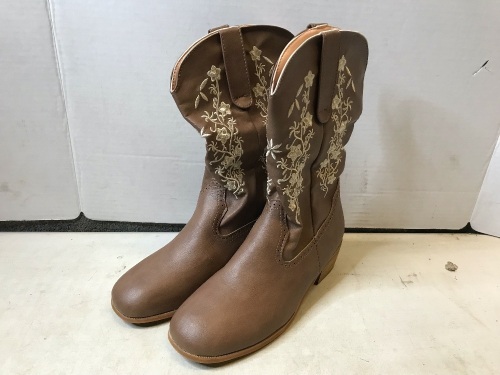 Ladies Cowgirl Boots, Brown w/ Floral Embellishment, Size 8, Appears New - Lot 393
