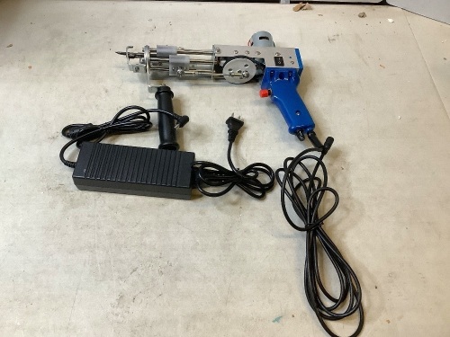 Loop Pile Carpet Weaving/Tufting Gun/Flocking Machine 110V-240V - Lot 214