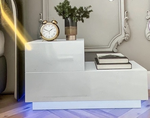 Insma Night Stand, White - Lot 475