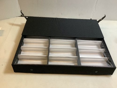 Lined Storage Case, 18 Compartments - Lot 123