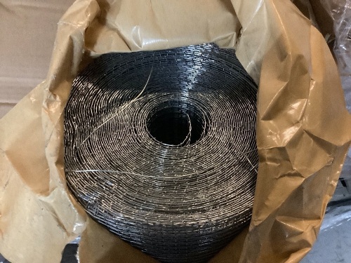 Metal Mesh Wire Fencing, 36inx50ft - Lot 210