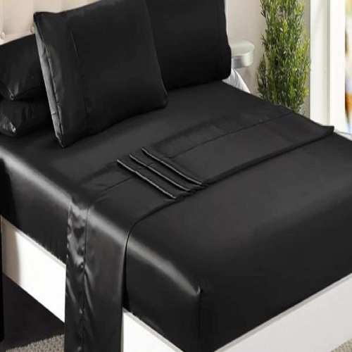 Satin Queen Bed Sheet Set, Appears New - Lot 206