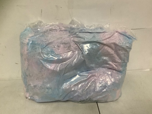 Fuzzy Blanket, Unknown Size, New - Lot 266