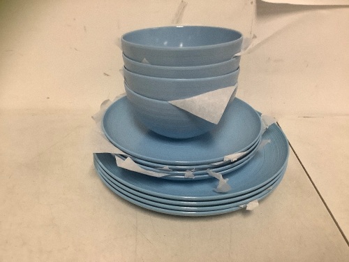 Zak! 12 pc Dinnerware Set, Appears New - Lot 306