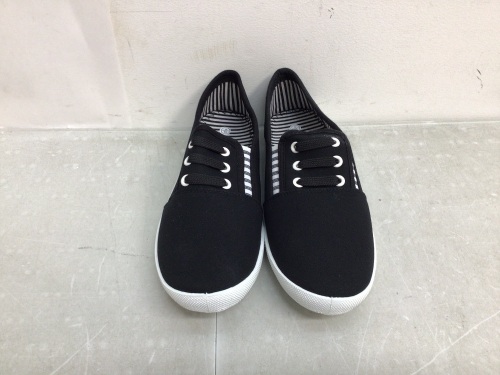 Womens Shoes, 9 - Lot 395