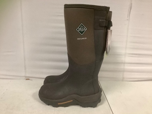 Rubber Muck Boots - Lot 557
