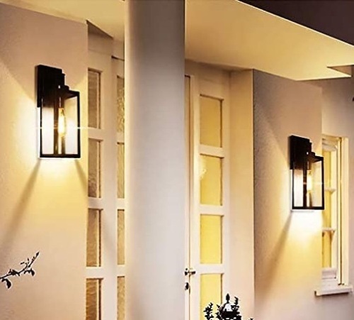 2 Pack Dusk to Dawn Outdoor Wall Lanterns - Lot 461