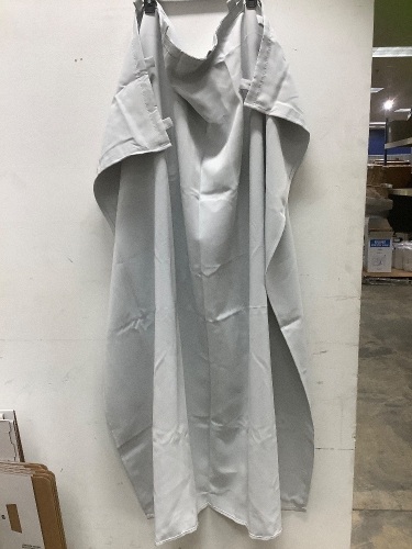 Lot of (2), Curtains, 58" x 52", E-Commerce Return - Lot 517