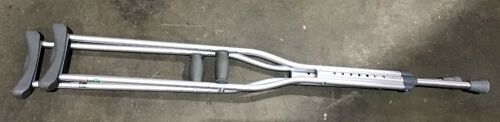 Adjustable Adult Crutches - Lot 312
