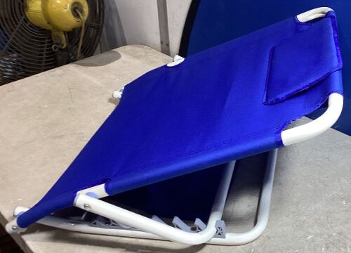 Adjustable Patio Backrest - Blue - Lot 501