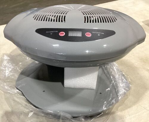 400W Professional Nail Dryer - Cosmetic Damage - Lot 607