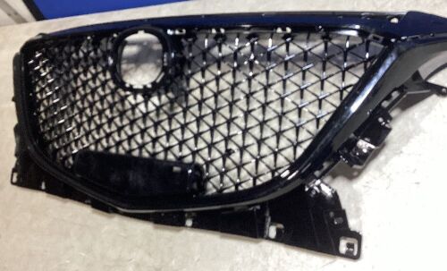 Replacement Grill for Mazda - Lot 661