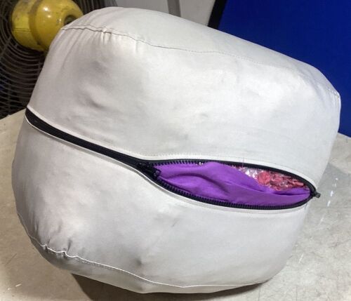 Bean Bag Chair - Lot 850