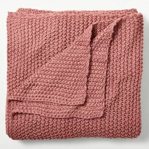Chunky Knit Bed Blanket - Full/Queen Size, Rose - Lot 1162
