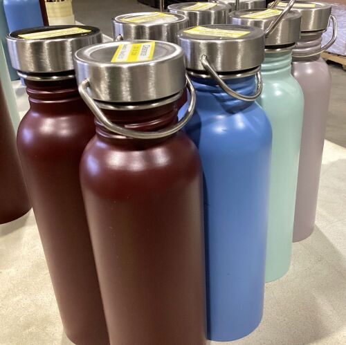 Lot of (8) 24oz Stainless Steel Water Bottles - Lot 367
