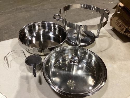 Stainless Steel Chafing Dish Set  - Lot 1069