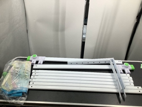 Toddler Bed Rail - Lot 286G