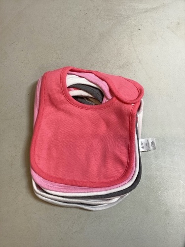 Lot of 30 Hanes Baby Bibs - Lot 427