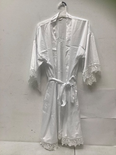 AW BRIDAL Kimono Robe, S - Lot 166