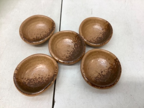 Set of 5 Sauce Bowls - Lot 520