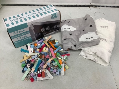 Bundle of Misc Baby Items - Lot 685